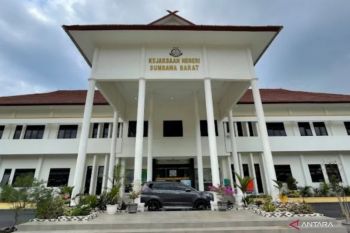 Kejari Sumbawa Barat meminta petunjuk kejati terkait kerugian alsintan