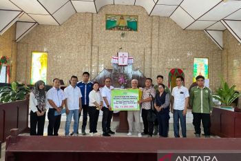 Maknai Kasih Paskah, PTPN IV PalmCo Salurkan Rp 1,49 Miliar untuk Gereja dan Panti Asuhan