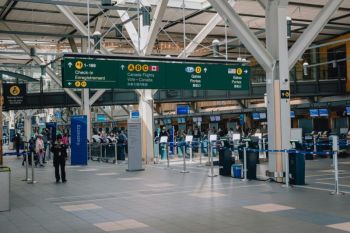 Mau Jalan-Jalan ke Luar Negeri Lebih Hemat? Ini Rahasianya!