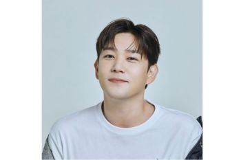 Kangin eks Super Junior kembali dan rilis single "Love is Pain"