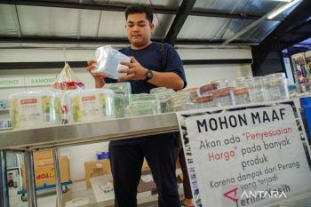 Harga plastik naik, momentum ubah kebiasaan pakai plastik sekali pakai