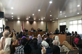 Hakim tolak eksepsi Gubernur Riau nonaktif Abdul Wahid