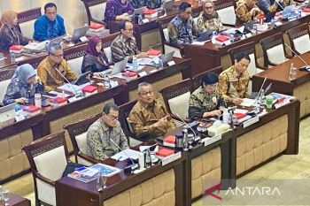 Gubernur BI: Ruang penurunan BI-Rate makin tertutup di tengah perang