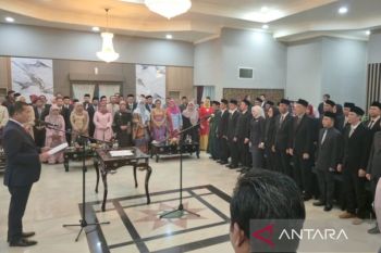 Gubernur NTB berikan tenggat enam bulan pejabat baru tunjukkan kinerja