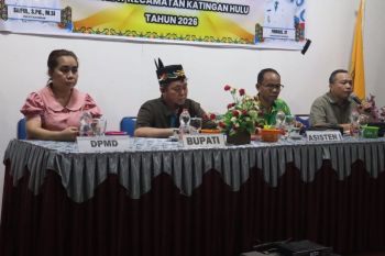 Bupati Katingan tekankan integritas dan profesionalitas aparatur desa
