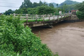Pemkab Tulungagung anggarkan Rp7,2 miliar bangun Jembatan Junjung