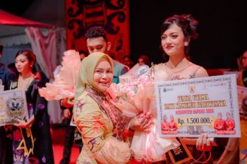 Salim dan Lovly terpilih jadi Jagau Linga dan Bawi Kameluh Kapuas