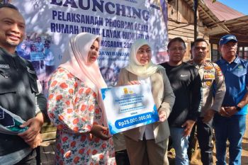 Wali Kota Lisa harapkan program bedah rumah tingkatkan kualitas hidup masyarakat