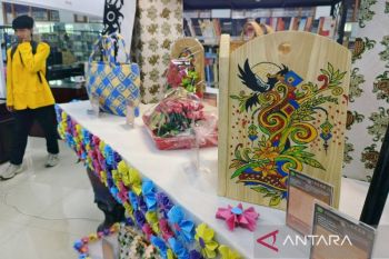 Pemkab Kobar kembali membangun jalan melalui program CSR berkelanjutan