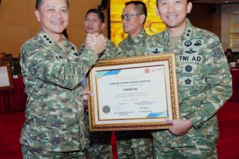 Lima satuan kerja di TNI meraih predikat WBK