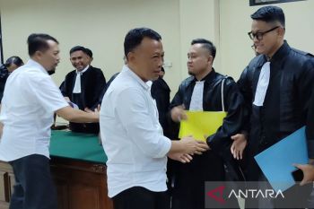 Bupati Ponorogo nonaktif didakwa terima suap dan gratifikasi