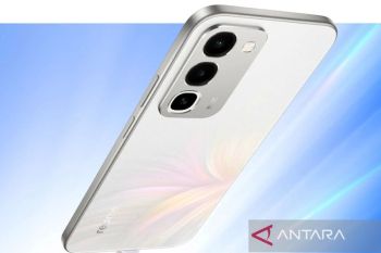 Realme C100 4G diam-diam debut di Vietnam