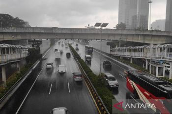 Sabtu, Jakarta diprediksi hujan ringan pada pagi dan siang hari