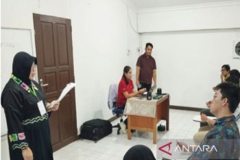 ULM perdana gelar IELTS diikuti 18 peserta dari Kalimantan