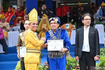 PT Vale raih penghargaan kontribusi pajak daerah dari Gubernur Sulteng