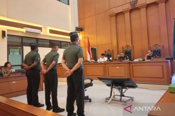 Kuasa hukum minta berkas terdakwa kasus pembunuhan kacab bank dipisah