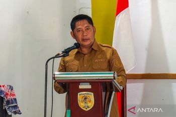 Bupati HST tekankan disiplin dan integritas jalankan roda pemerintahan desa