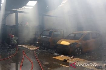 Gudang Instalasi PDAM Cirebon Terbakar, 5 Mobil Pemadam Diterjunka