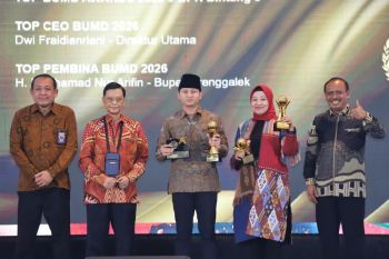 BPR Jwalita Trenggalek raih Golden Trophy TOP BUMD Awards 2026