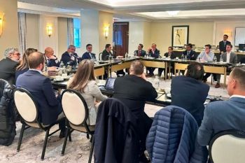 Di depan investor global, Gubernur BI tegaskan kebijakan RI "on track"