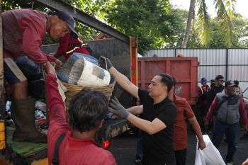 TPS dan perebutan ruang kota