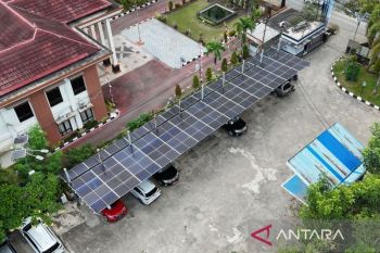 Kaltim buka layanan isi daya untuk ojek daring