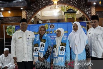 Pemkot Banjarmasin lepas 717 jamaah calon haji 2026
