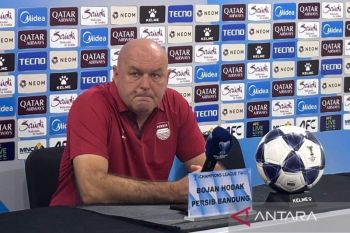 Hodak selangkah lagi pecahkan rekor poin pelatih legendaris Persib