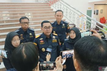 Legenda tinju Ellyas Pical dirawat intensif di ruang ICU RS Harapan Kita Jakarta