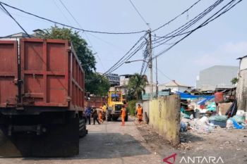 Strategi LH Jakbar atasi permanen masalah sampah Depo Kembar Jelambar