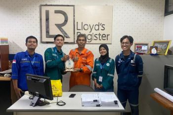 Mahasiswa Perkapalan SV Undip magang industri di Lloyd's Register Surabaya