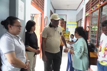 Pemkot Jayapura minta tenaga kesehatan utamakan pelayanan kepada masyarakat