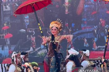 Pemkab Gianyar tampilkan pawai budaya peringati HUT ke-255