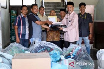 Kemendagri bantu perlengkapan ibadah untuk korban bencana Aceh Barat