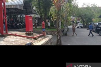 KPK kumpulkan 34 kepala OPD Tulungagung dan geledah kantor PUPR-BPKAD
