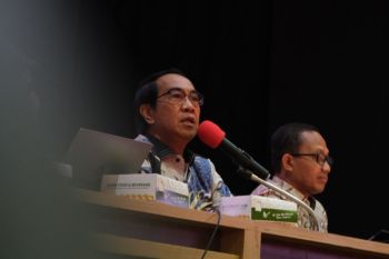 Rektor Unhas ancam sanksi pemecatan bagi pengawas UTBK curang