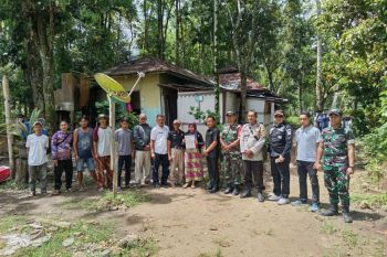 Satpol PP Damkar Agam berikan teguran kedua kafe langgar aturan