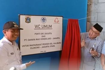 Dorong hidup sehat, Pemkot Jakut bangun toilet komunal di Kalibaru