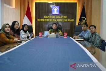 Upayakan Penguatan Pemahaman Hukum di Wilayah, Kemenkum Riau Ikuti Sosialisasi KUHP dan KUHAP Baru