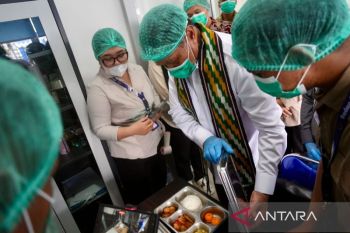 Menko Polkam tekankan standar kualitas dapur MBG di Kalbar