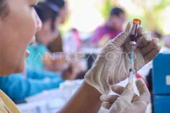 Indonesia ramps up communication to boost measles vaccination