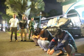 TNI Kodim Agam ringkus penjualan ilegal pupuk subsidi dari Sumbar ke Riau