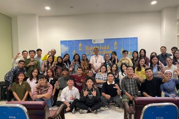 Mahasiswa FH UKDC pererat silaturahim civitas academica
