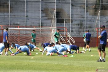 Latihan Timnas Vietnam U-17 jelang lawan Indonesia
