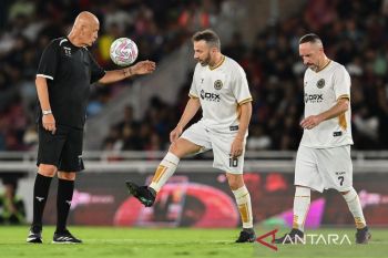 Taktik andalan Inggris terancam, FIFA resmi revisi aturan bola mati