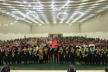 Mensos ajak alumni UIN Datokarama Palu jadi individu kreatif