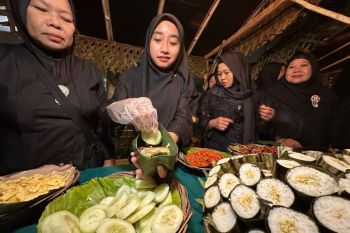 Pemkab Banyuwangi berkomitmen lestarikan kuliner masyarakat Osing