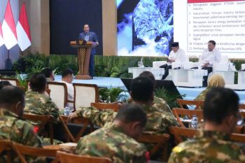 Minister urges DPRD speakers to drive waste management transformation