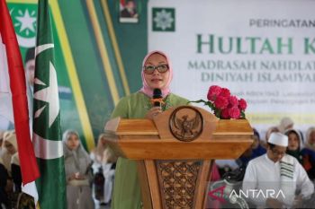 Menteri Arifah dorong literasi santri bangun kesadaran lindungi anak