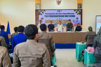 Bea Cukai Jember tingkatkan SDM penindakan rokok ilegal di Situbondo